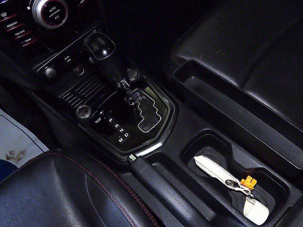 Ssangyong Tivoli - Vista 12