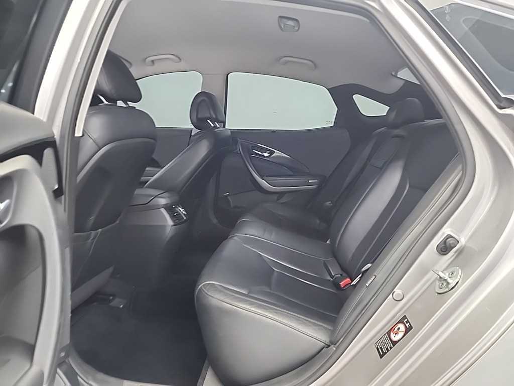 HYUNDAI Grandeur - Vista 12