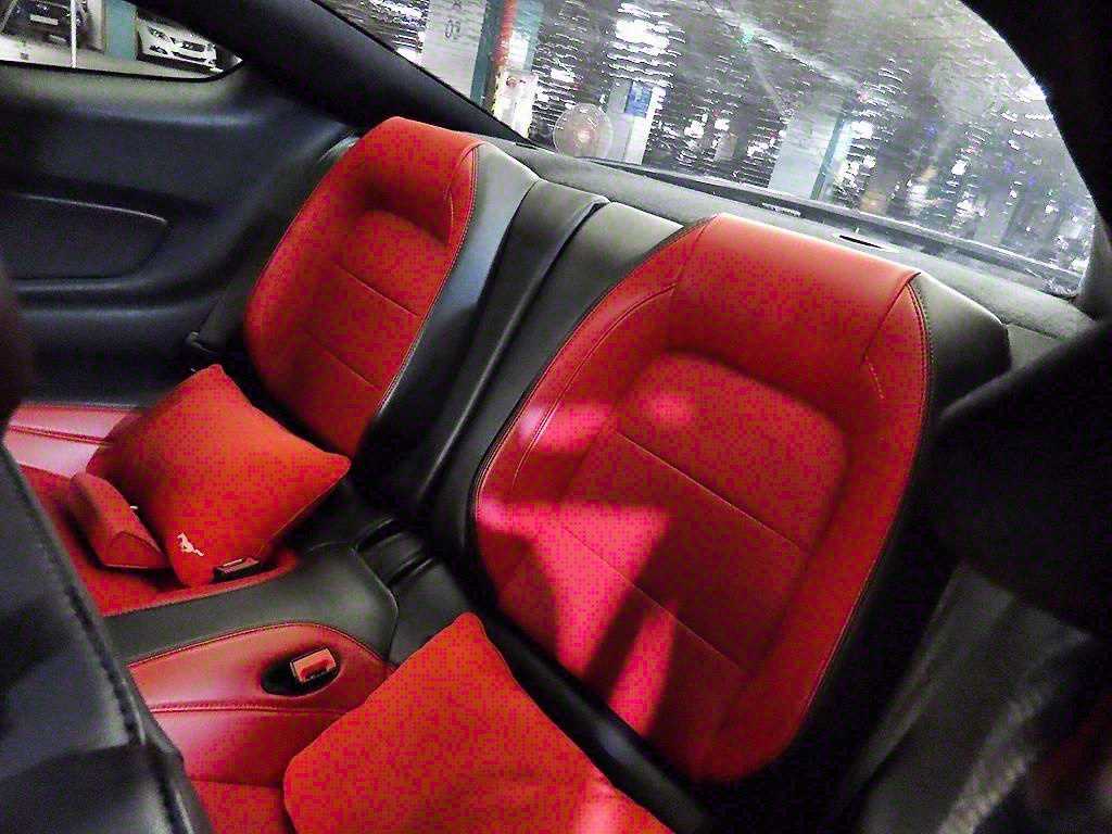 Ford Mustang - Vista 7