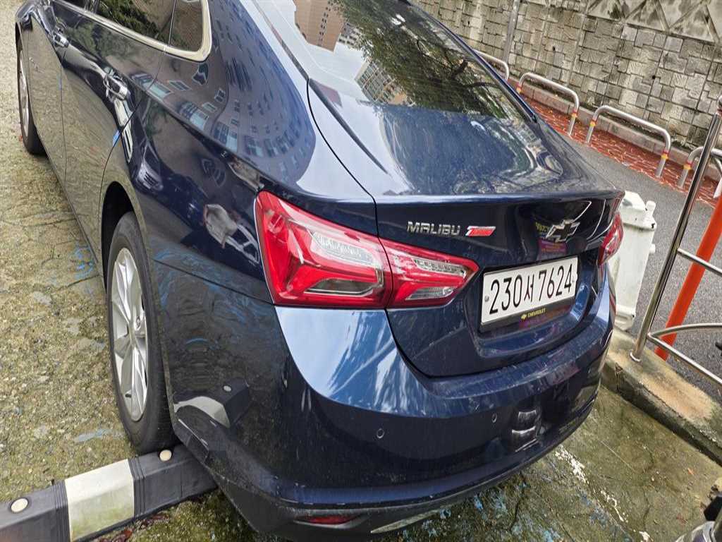 Chevrolet Malibu - Vista 3