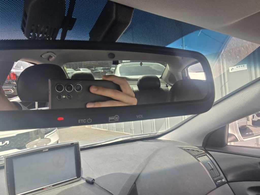 HYUNDAI Sonata - Vista 8