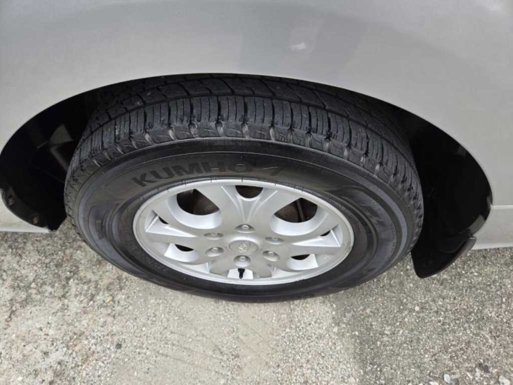 HYUNDAI Starex 2009 - Importación desde Corea - HF Imports Iquique - Foto 14