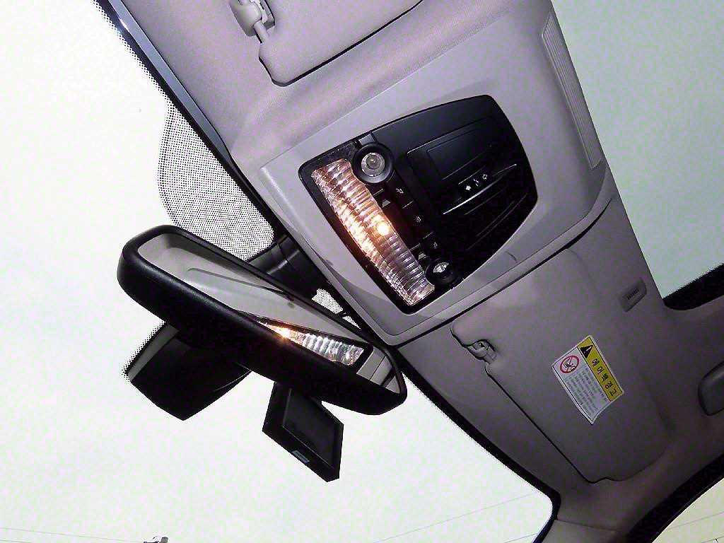 BMW 5 Series 2011 Plateado - Importación desde Corea - HF Imports Iquique - Foto 16