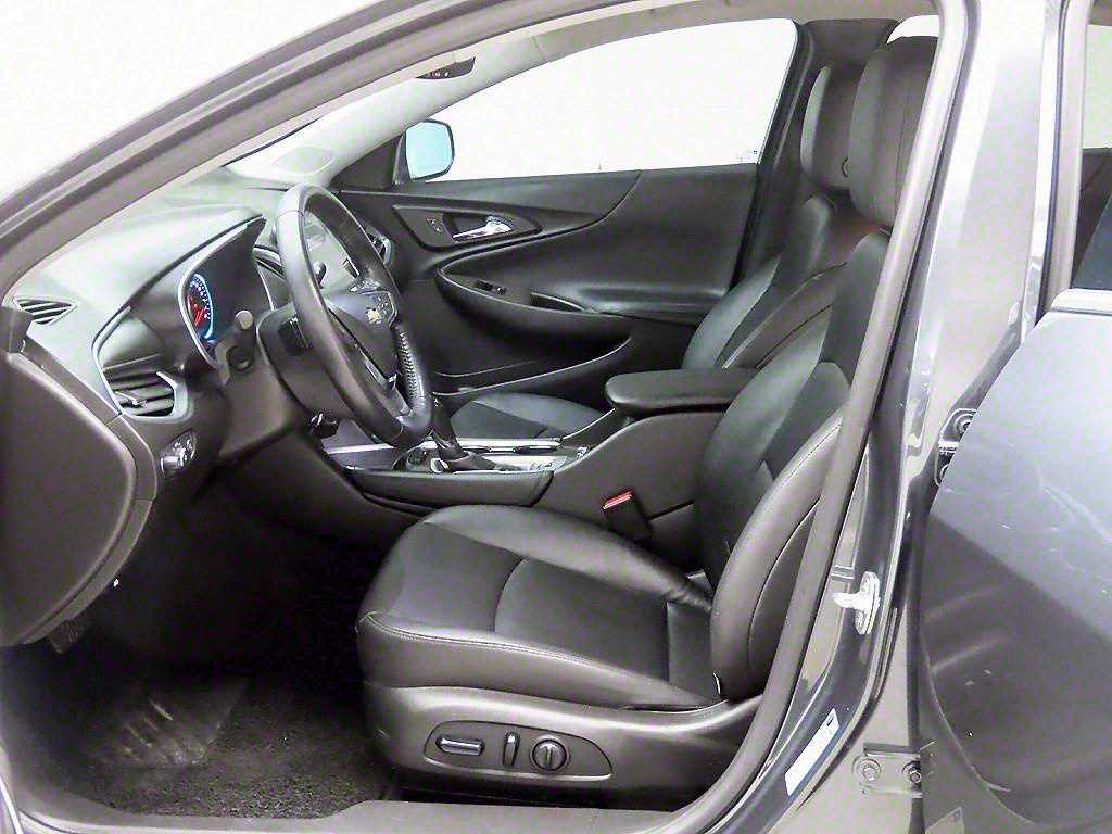 Chevrolet Malibu 2018 Gris - Importación desde Corea - HF Imports Iquique - Foto 15