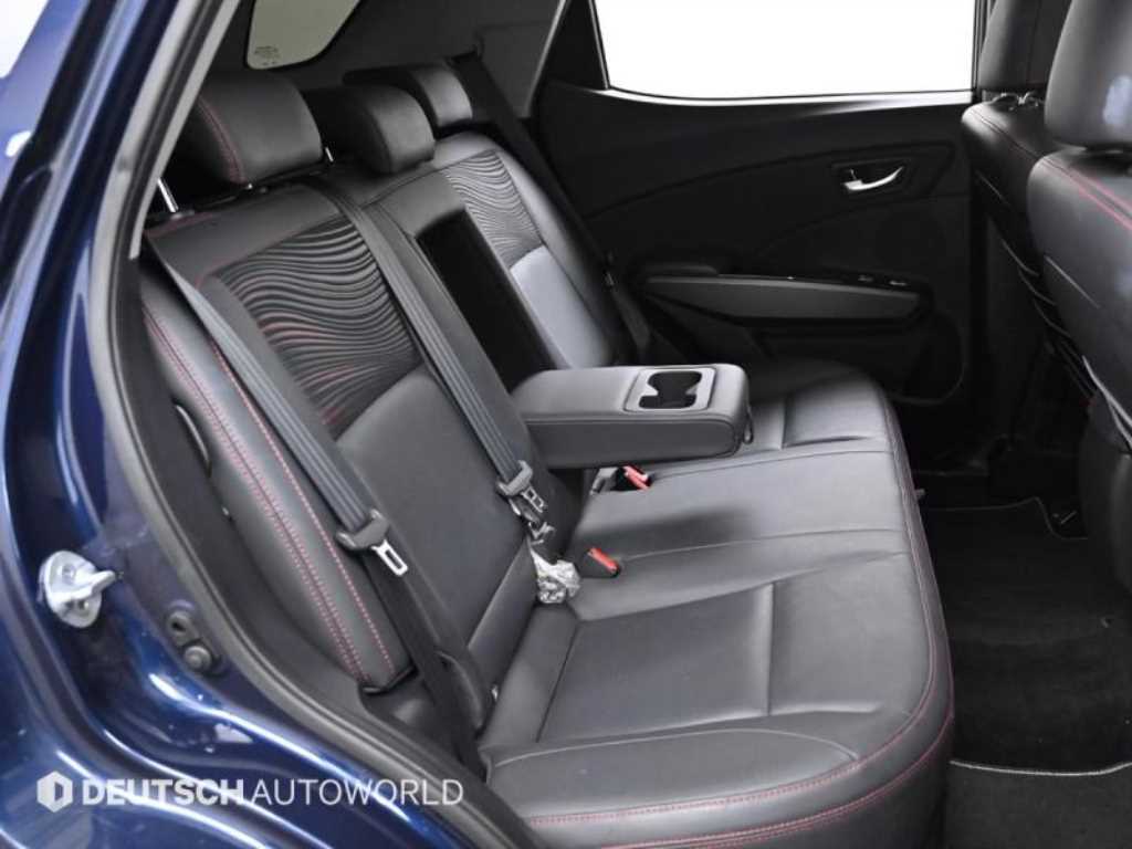 Ssangyong Tivoli - Vista 12