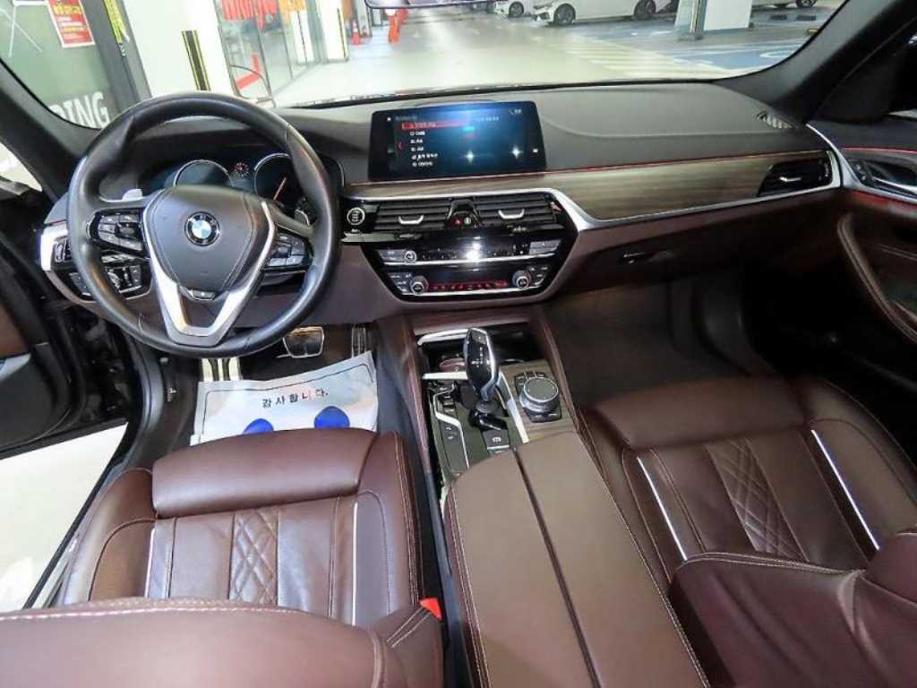 BMW 5 Series - Vista 9
