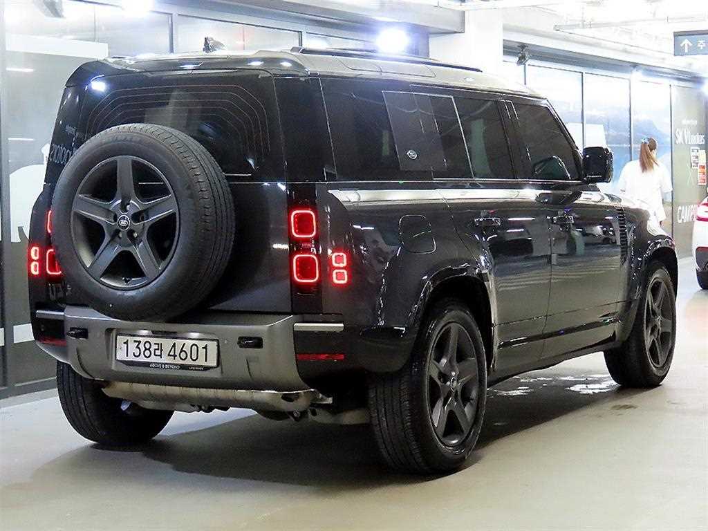 Land Rover Defender - Vista 4