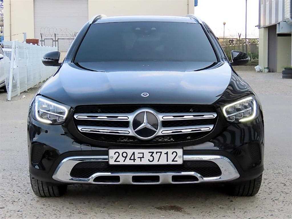 Mercedes Benz GLC Class 2020 Negro - Importación desde Corea - HF Imports Iquique - Foto 1