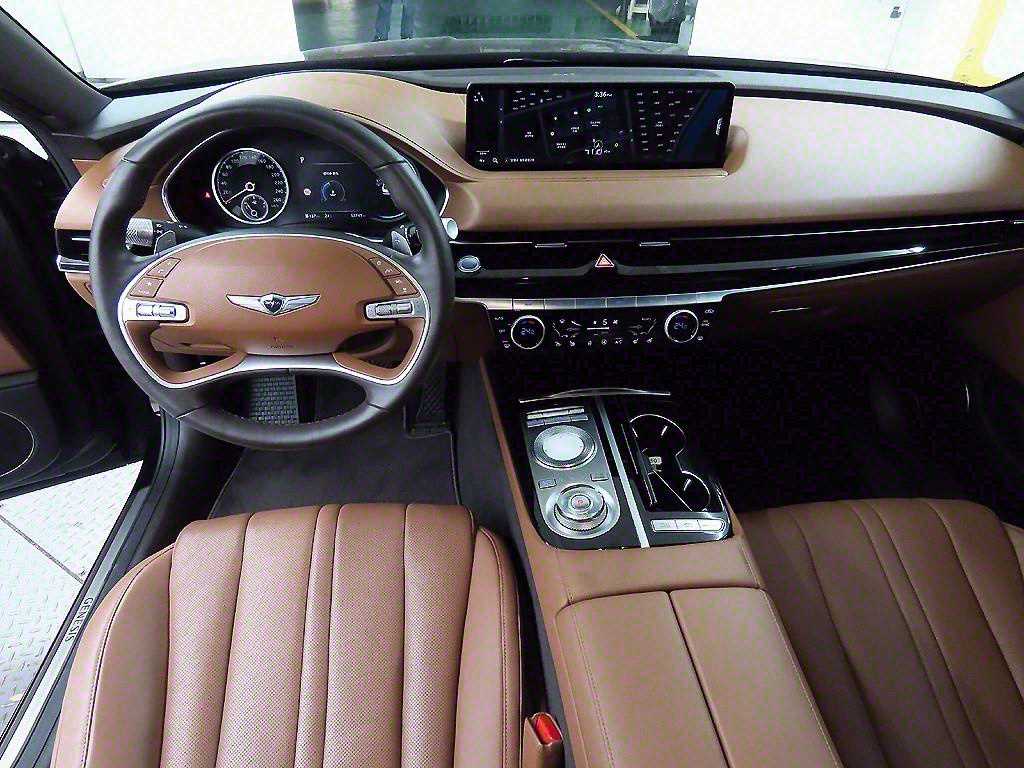 Genesis G80 - Vista 7