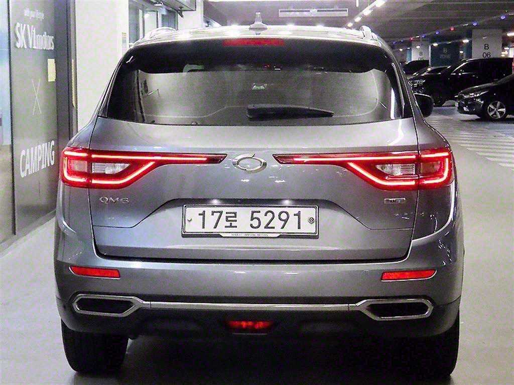 SAMSUNG QM6 - Vista 5