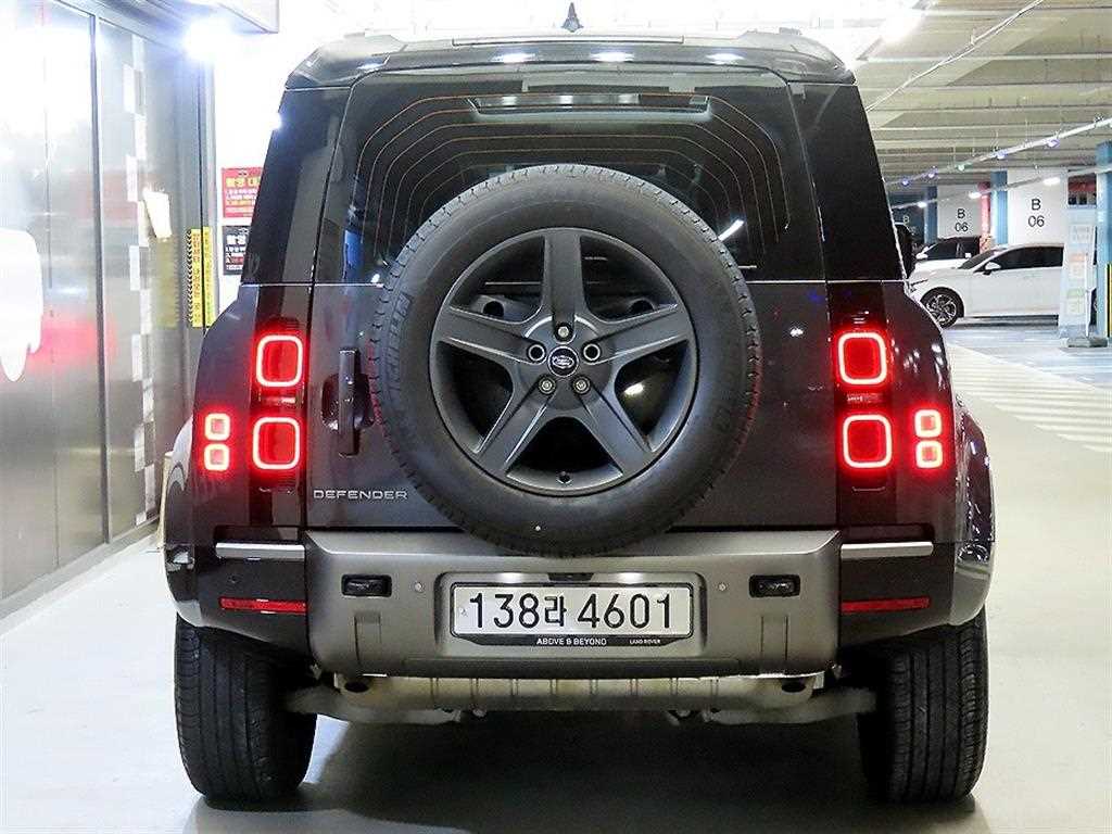 Land Rover Defender - Vista 5