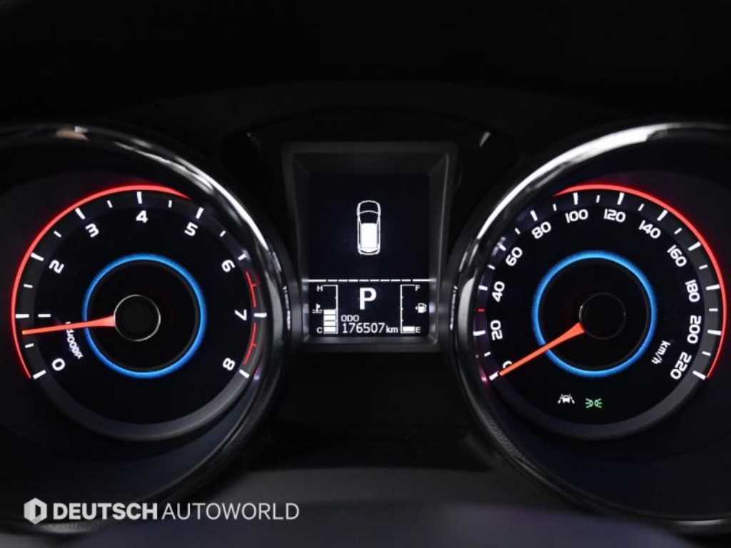 Ssangyong Tivoli - Vista 8