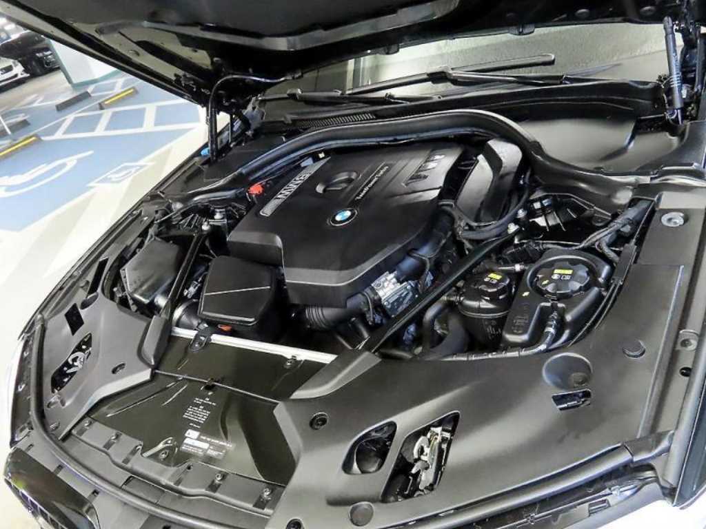 BMW 5 Series 2017 Negro - Importación desde Corea - HF Imports Iquique - Foto 18