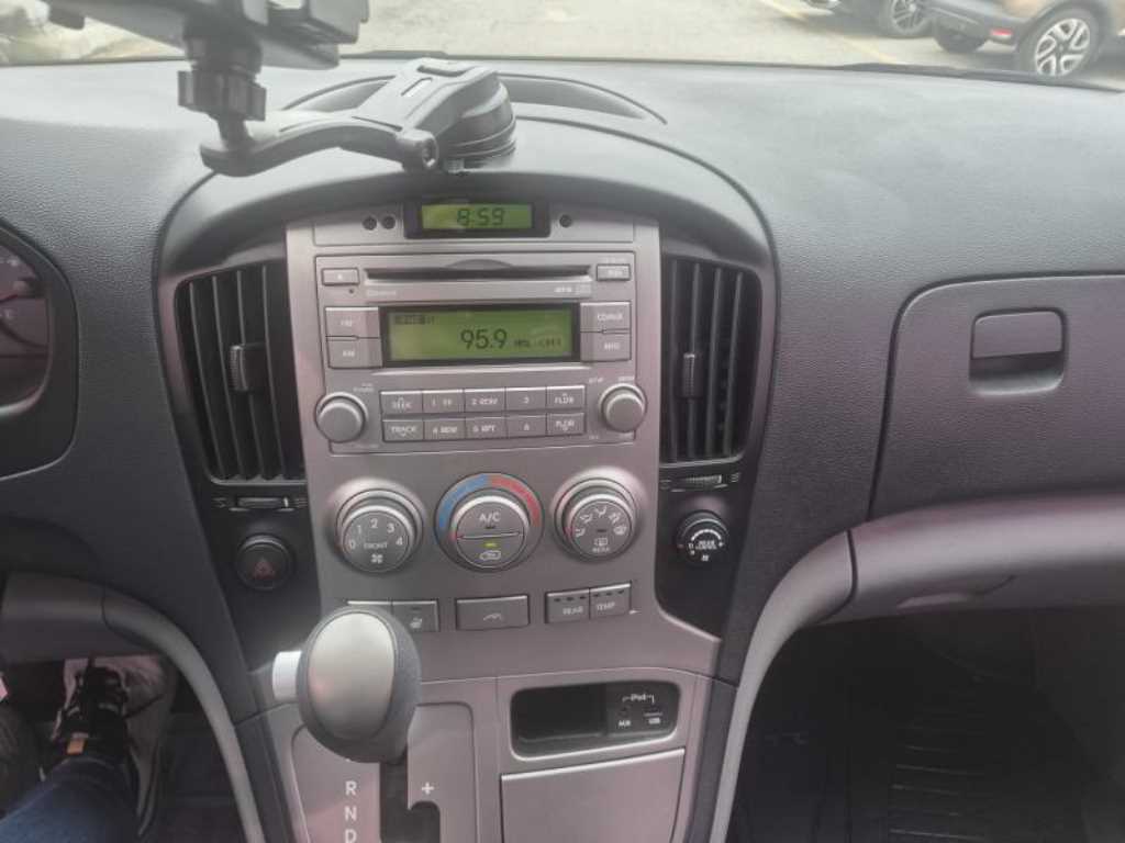 HYUNDAI Starex 2012 - Importación desde Corea - HF Imports Iquique - Foto 16