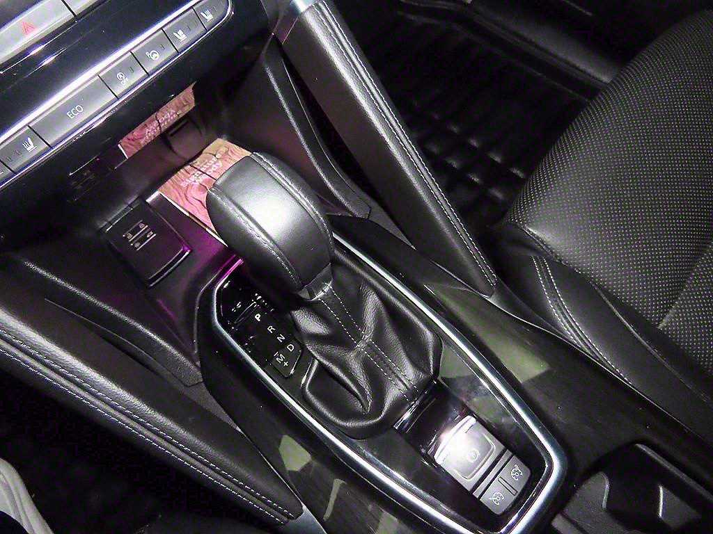 SAMSUNG QM6 - Vista 12