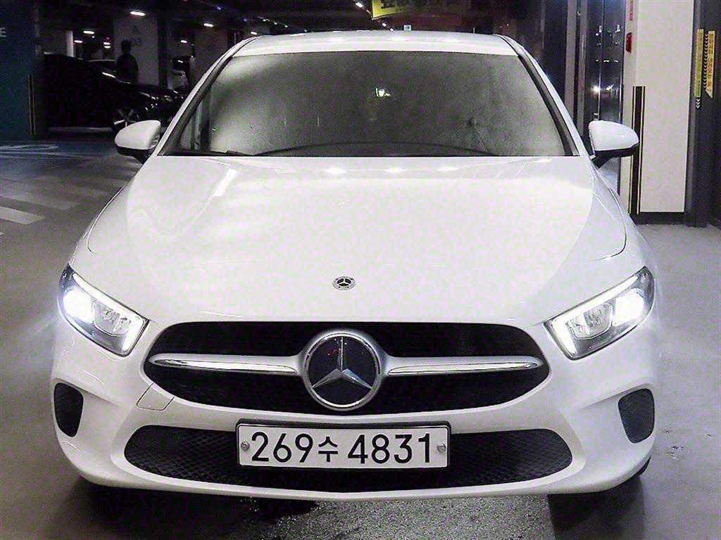 Mercedes Benz A Class - Vista 2