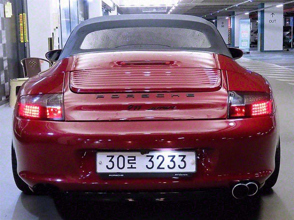 Porsche 911 - Vista 5