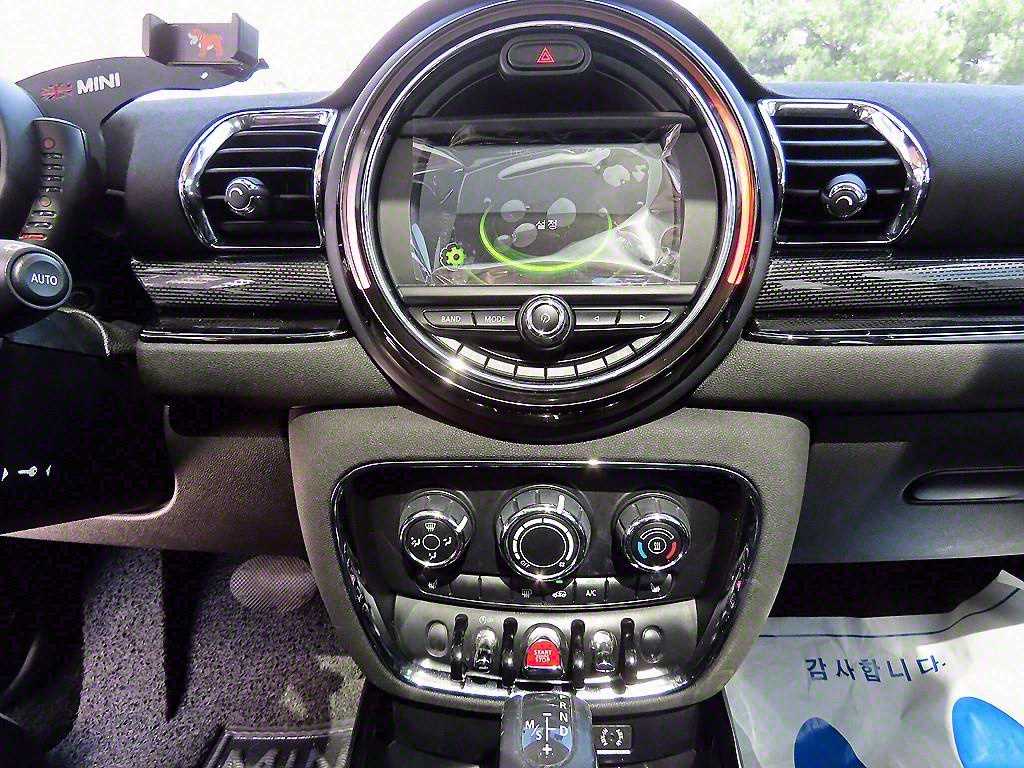 Mini Clubman - Vista 12