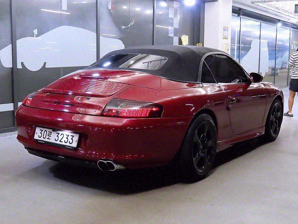 Porsche 911 - Vista 4