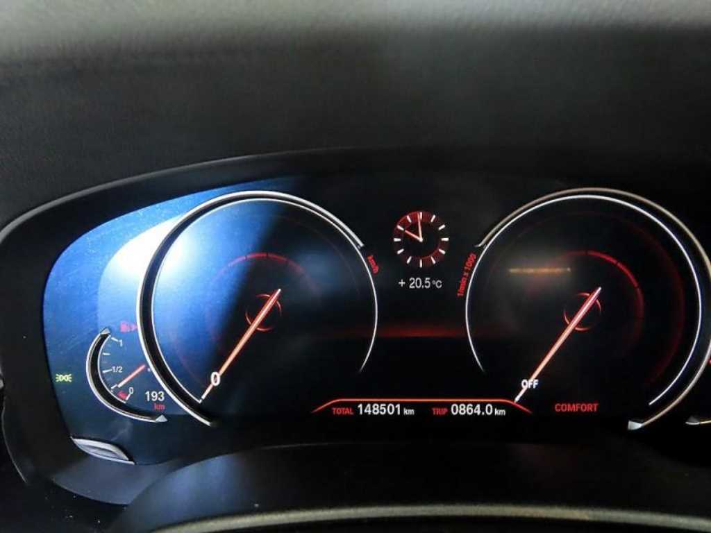 BMW 5 Series - Vista 8