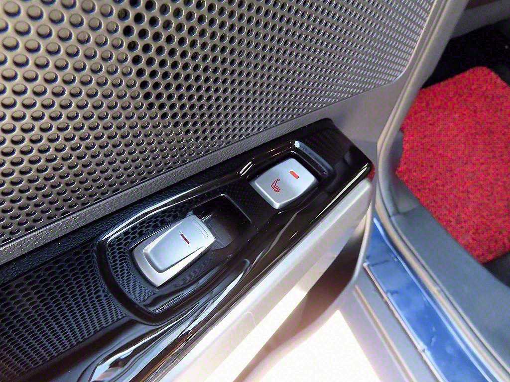 Ssangyong Tivoli 2016 Azul - Importación desde Corea - HF Imports Iquique - Foto 15