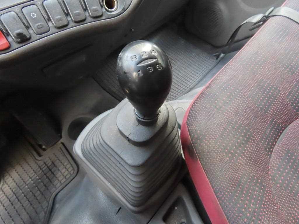 medium and large cargo Cargo - Vista 10