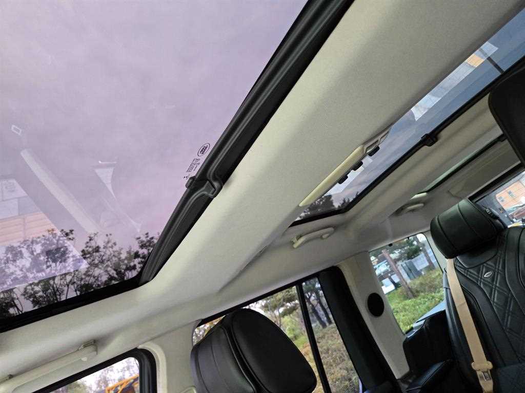 Land Rover Discovery 2014 Blanco - Importación desde Corea - HF Imports Iquique - Foto 17