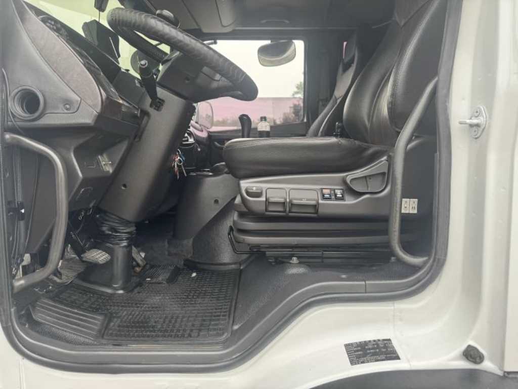 medium and large cargo Cargo - Vista 10