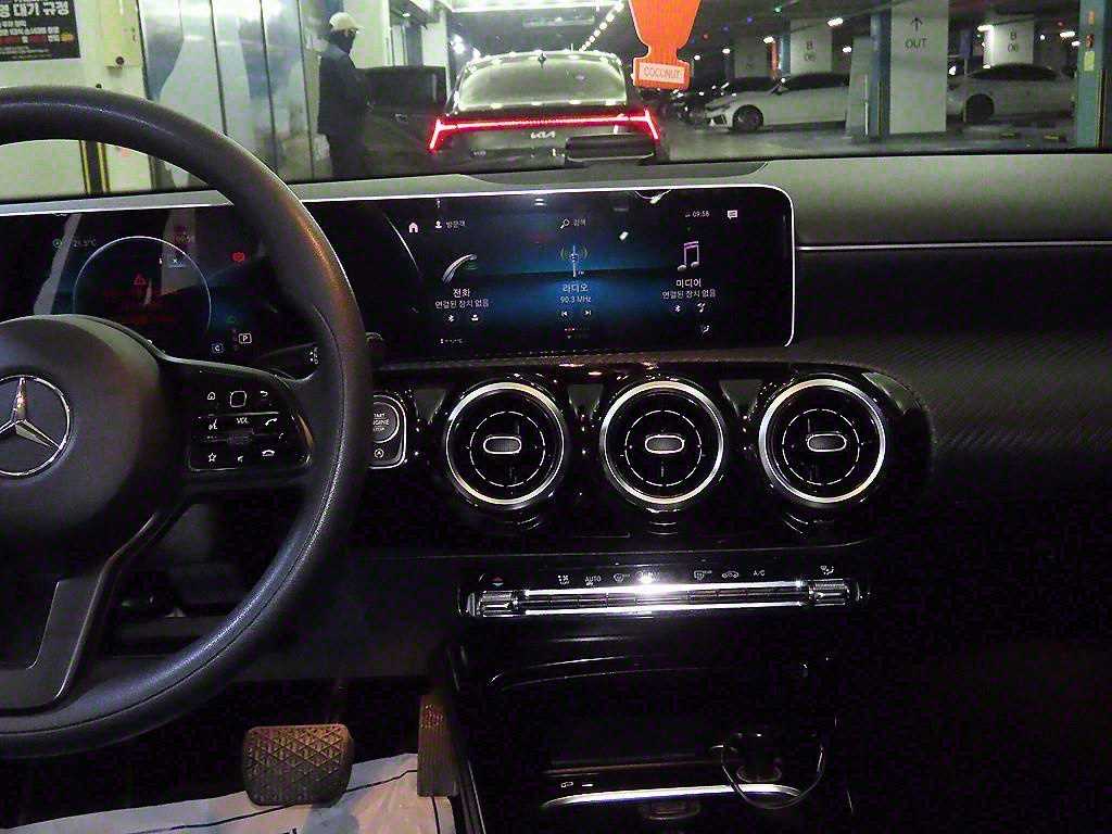 Mercedes Benz A Class - Vista 11