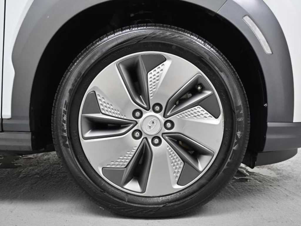 HYUNDAI Kona - Vista 5