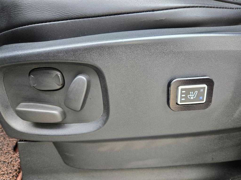 Land Rover Discovery 2014 Blanco - Importación desde Corea - HF Imports Iquique - Foto 14