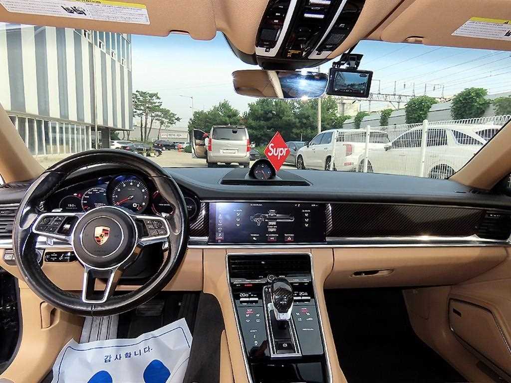 Porsche Panamera - Vista 7