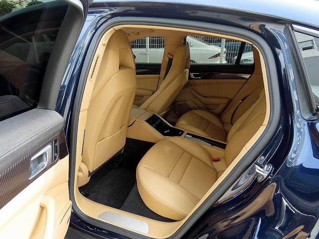 Porsche Panamera - Vista 6