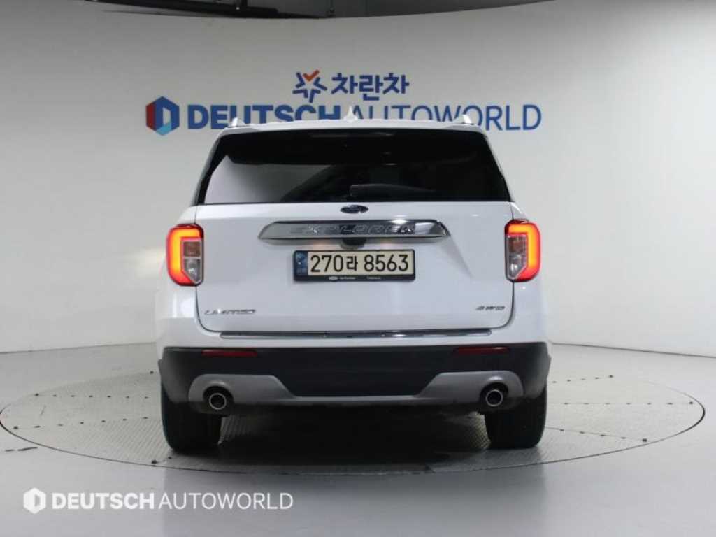 Ford Explorer - Vista 4