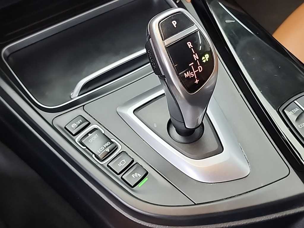 BMW 4 Series - Vista 8