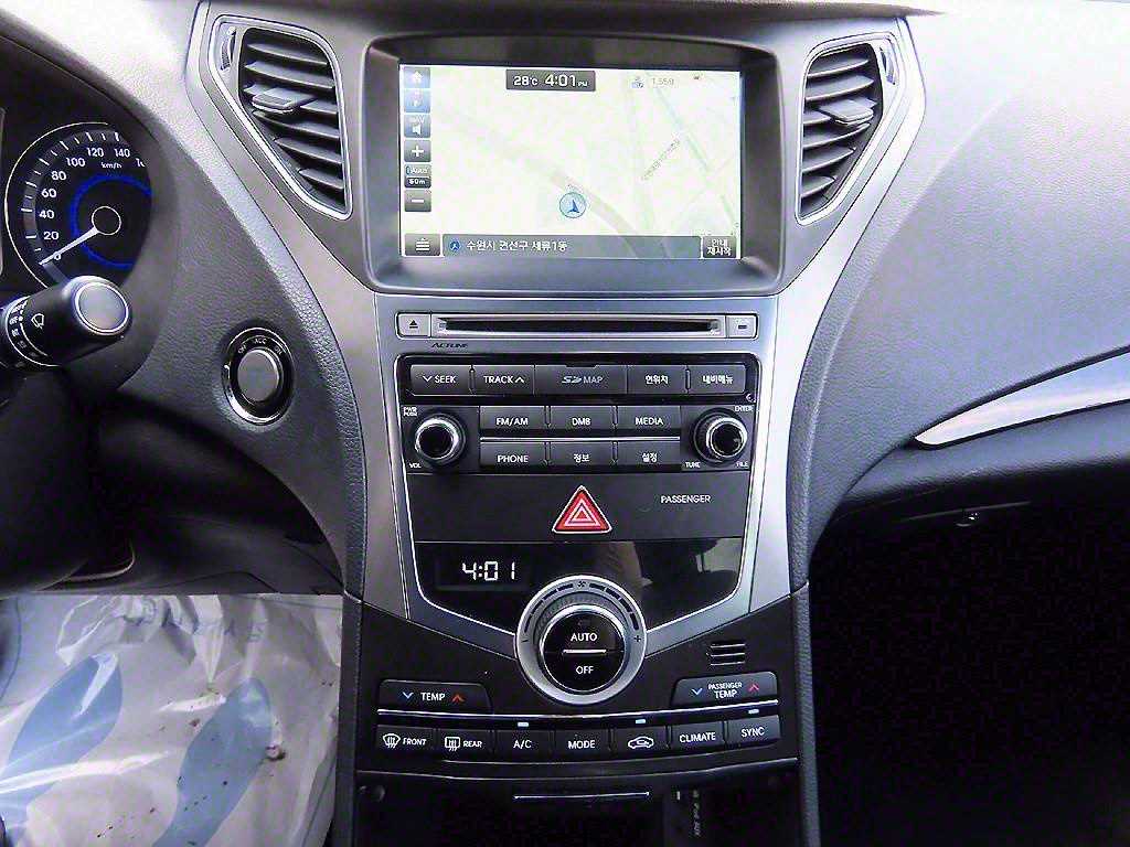 HYUNDAI Grandeur - Vista 12