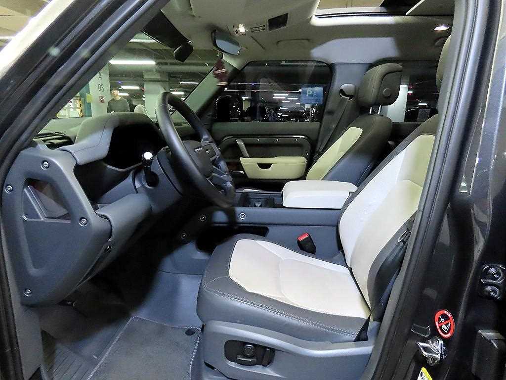 Land Rover Defender - Vista 6