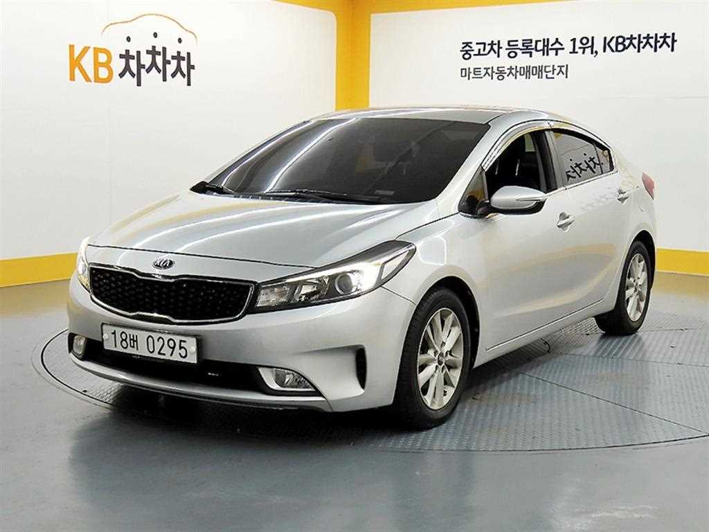 KIA K3 - Vista 2