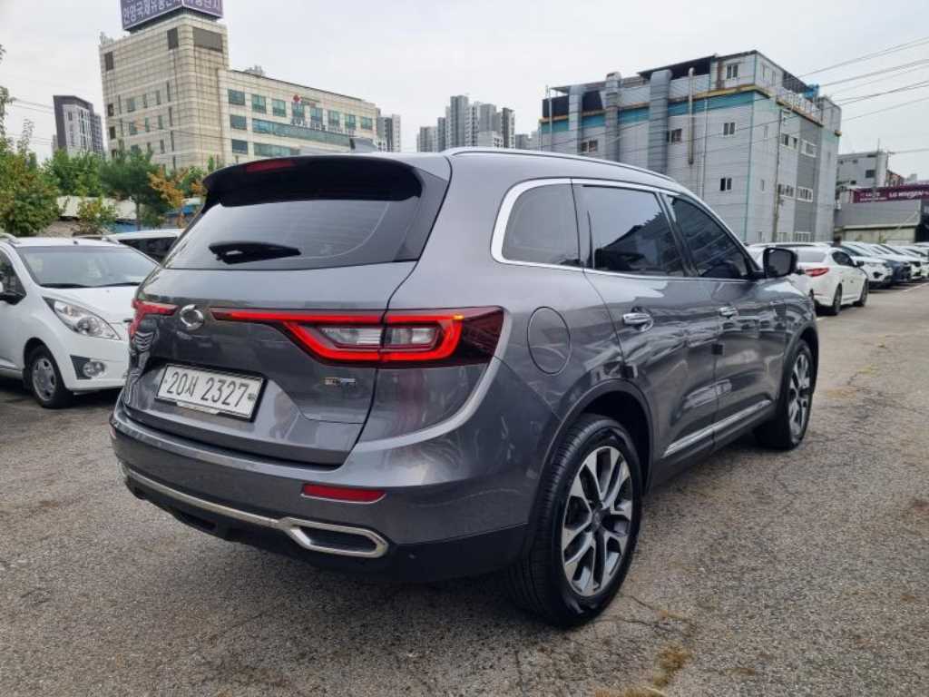 SAMSUNG QM6 - Vista 4