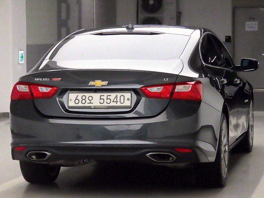 Chevrolet Malibu - Vista 6