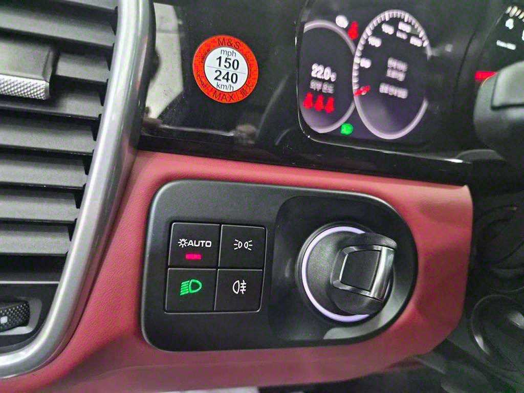 Porsche Cayenne - Vista 12