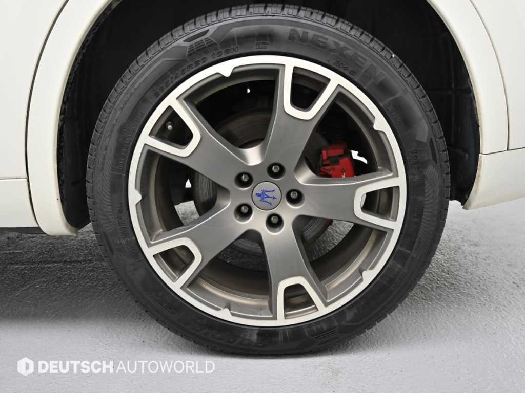 Maserati Levante - Vista 5