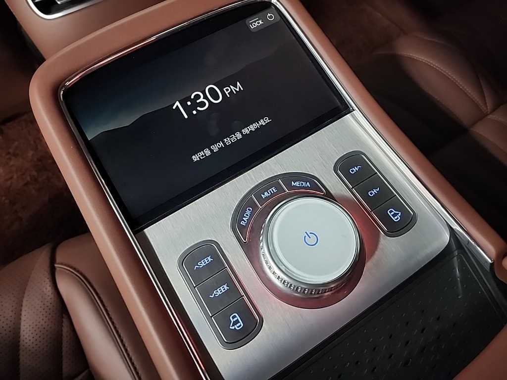 Genesis G90 2025 Negro - Importación desde Corea - HF Imports Iquique - Foto 14