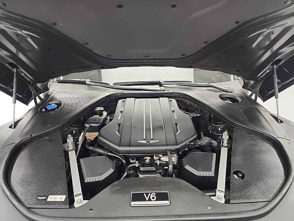 Genesis G90 - Vista 5