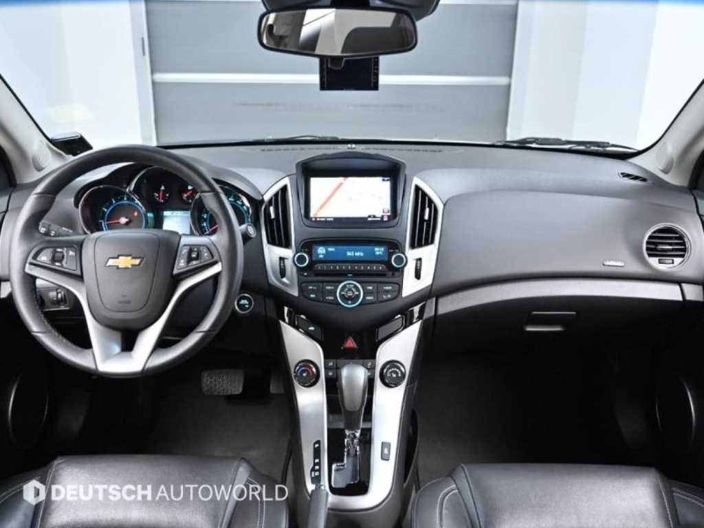 Chevrolet Cruise - Vista 7