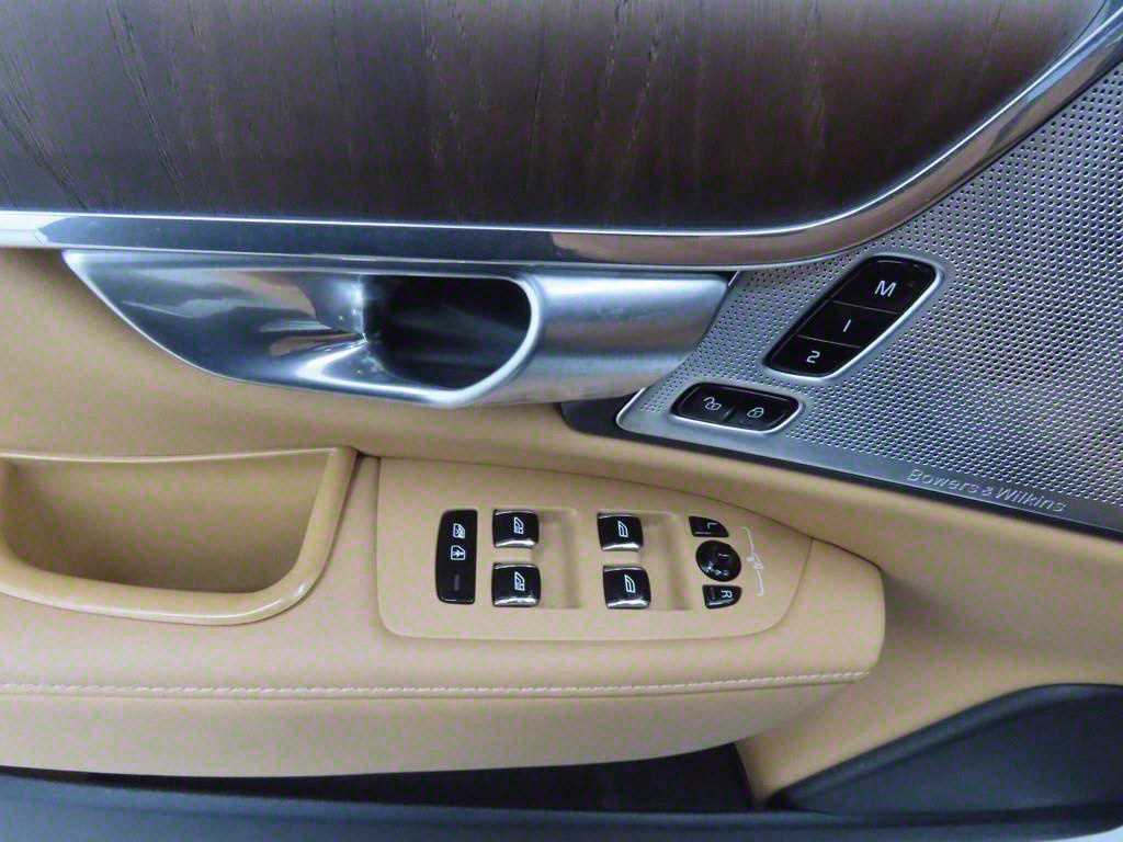 Volvo S90 - Vista 10