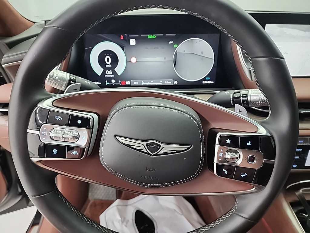 Genesis G90 - Vista 9