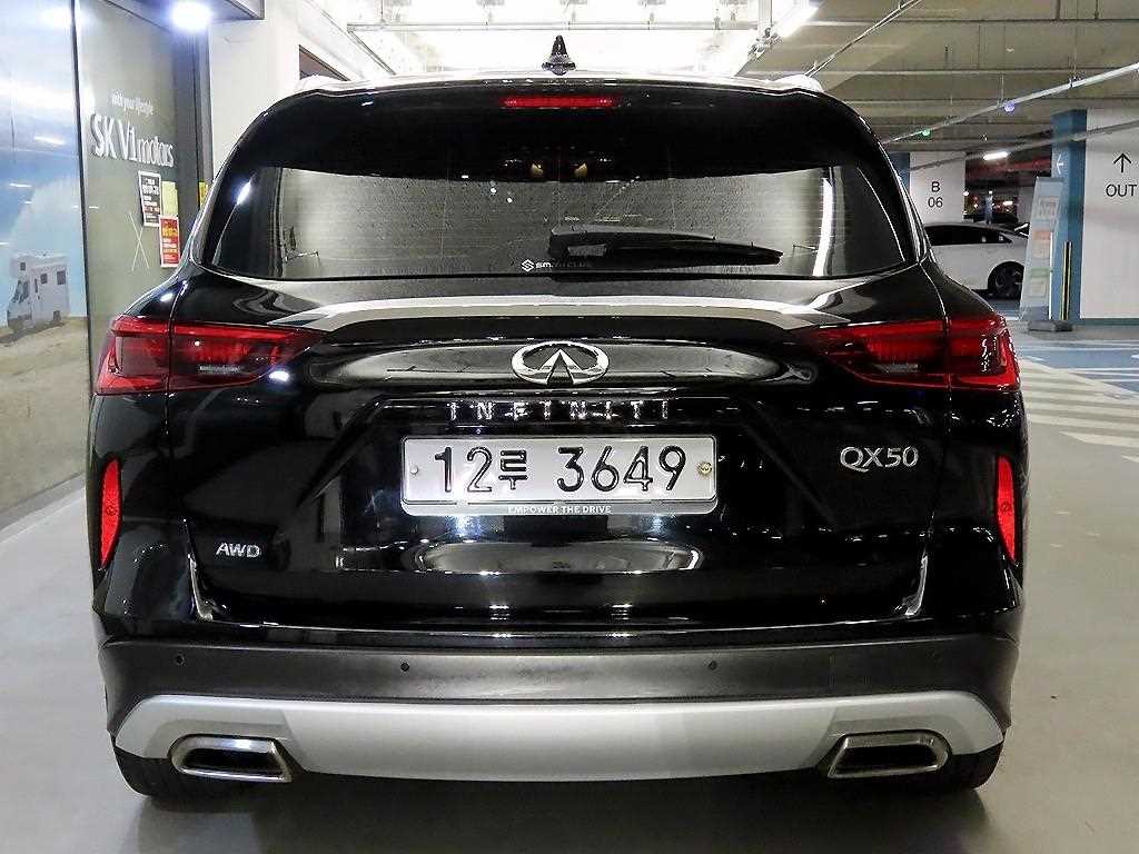 Infiniti QX - Vista 5