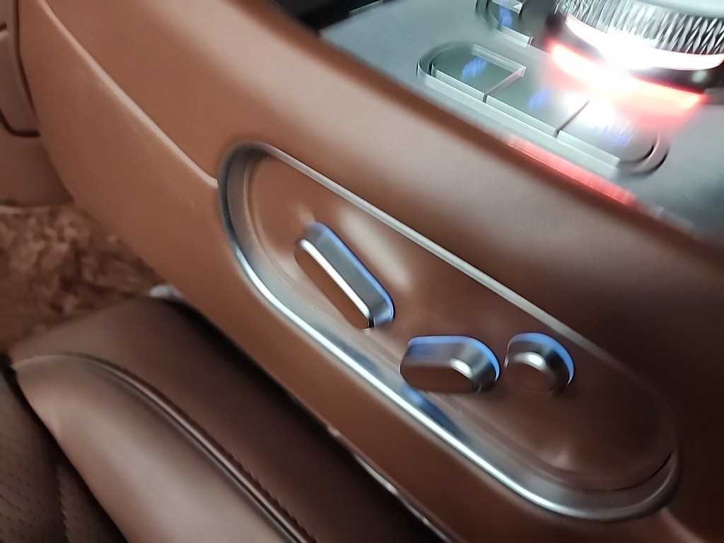 Genesis G90 2025 Negro - Importación desde Corea - HF Imports Iquique - Foto 15