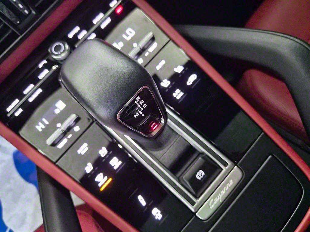 Porsche Cayenne - Vista 10